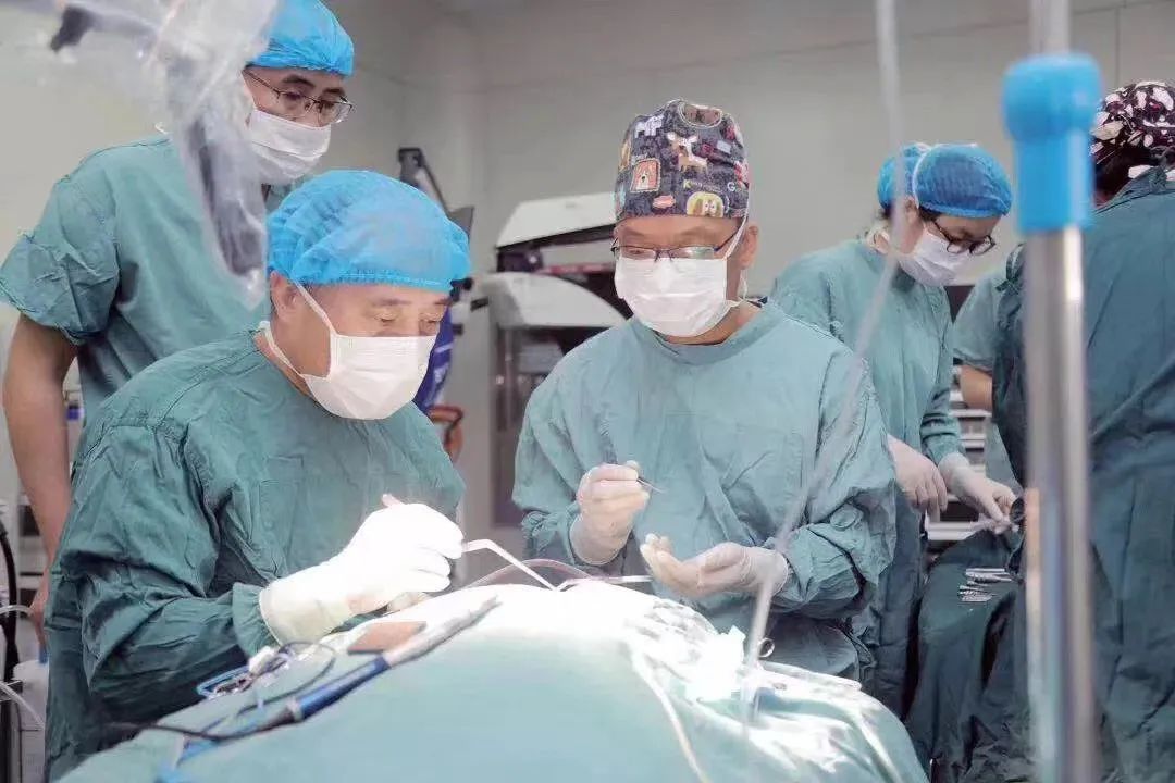 北京友誼醫院龔樹生:“叫醒”聽障患者的耳朵 北京友誼醫院龔樹生:“叫醒”聽障患者的耳朵