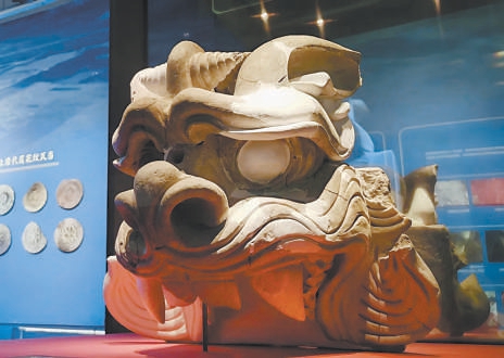 雄安出土唐代陶質龍首修複後首度展出。