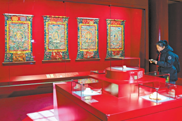200餘件瑰寶展現“雪域敦煌”近千年的曆史積澱。