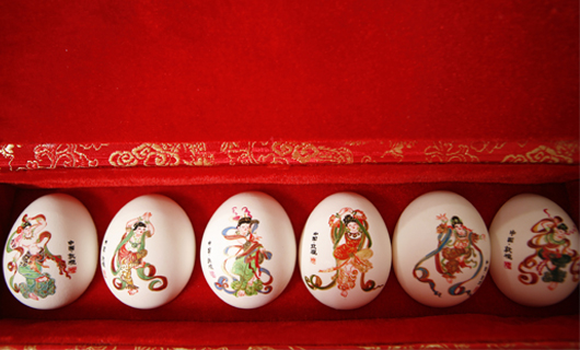 精美絕倫的彩蛋作品