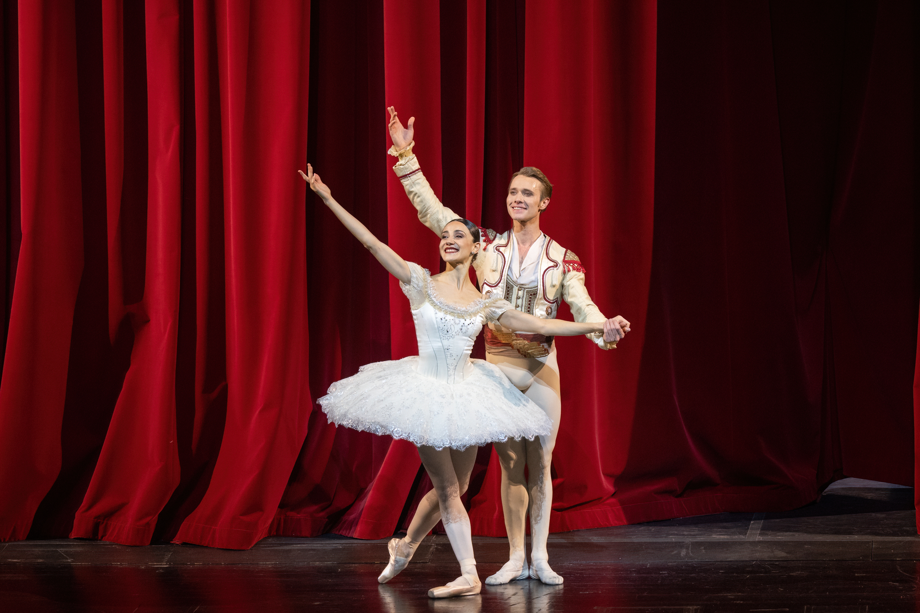 斯卡拉歌劇院芭蕾舞團闊別七載重返大劇院 努版《堂·吉訶德》點燃激情之夜 斯卡拉歌劇院芭蕾舞團闊別七載重返大劇院 努版《堂·吉訶德》點燃激情之夜