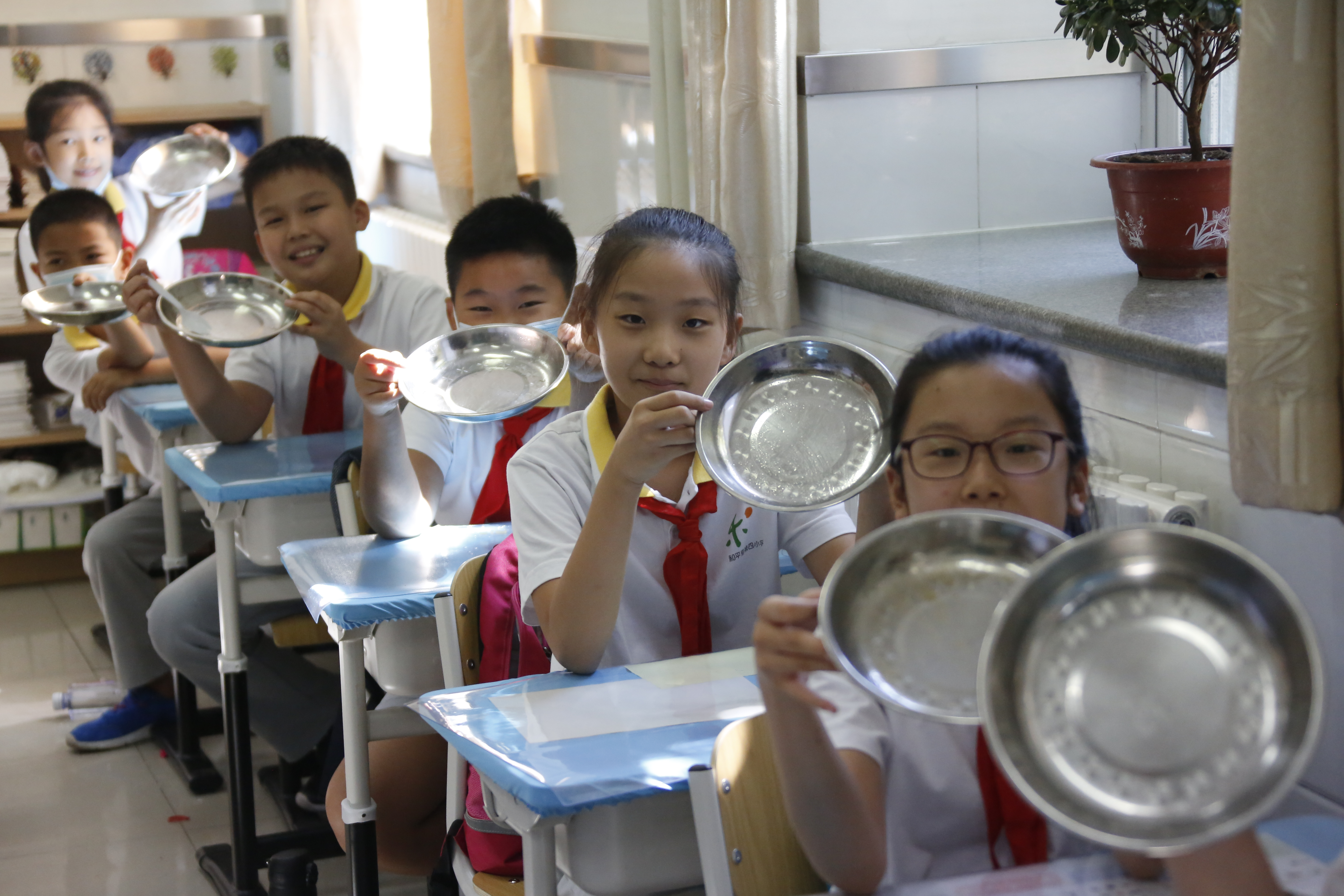 因校製宜，推動各校開展節糧教育品牌建設