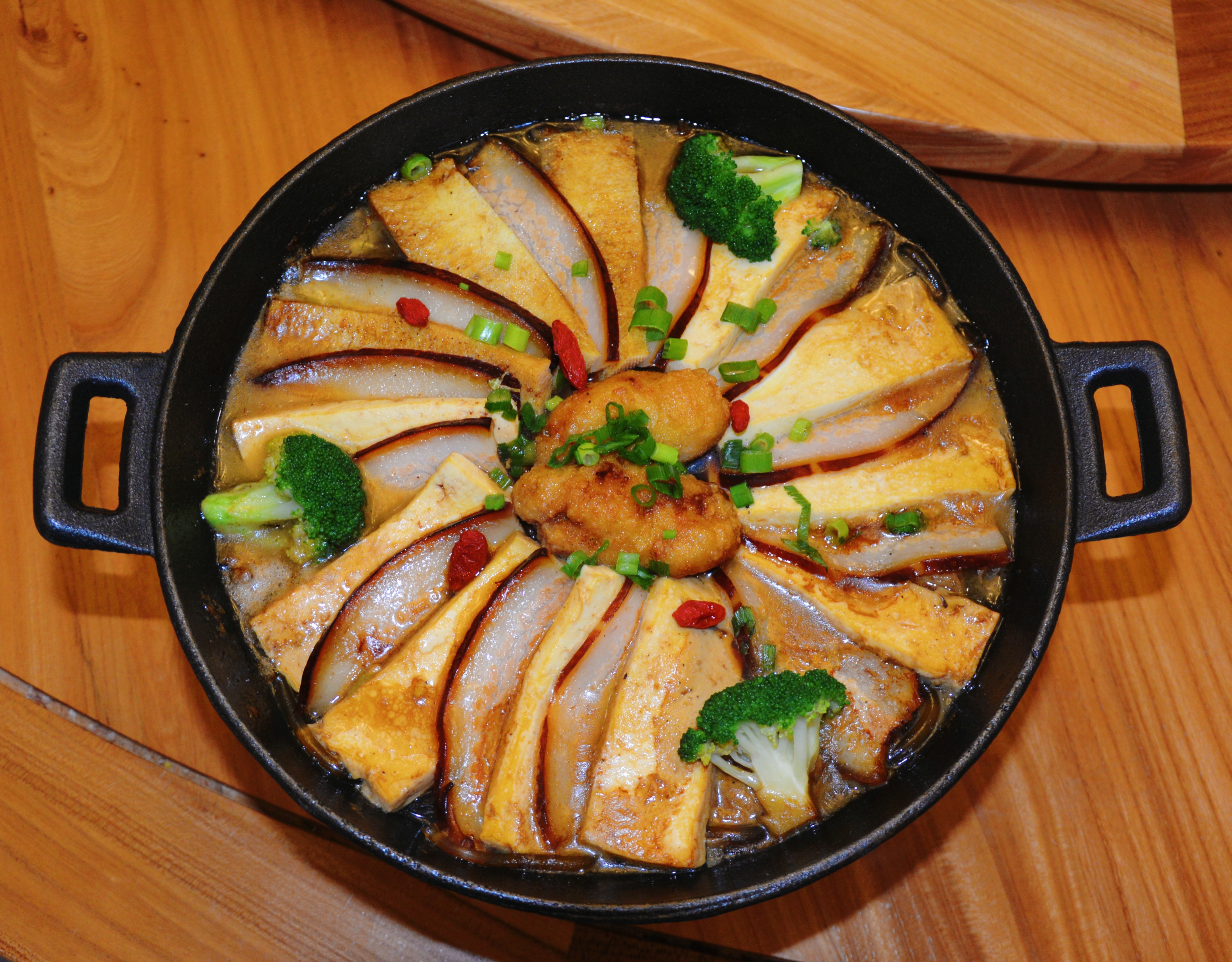 線路五媯心宿火盆鍋豆腐宴 線路五媯心宿火盆鍋豆腐宴