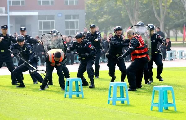 北京監獄戒毒係統開展警務技能大比武活動 北京監獄戒毒係統開展警務技能大比武活動