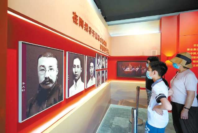 中國共產黨早期北京革命活動舊址——陶然亭慈悲庵6月1日正式開放。“先驅者的奮鬥——慈悲庵黨的早期革命活動專題展”同時與觀眾見麵。