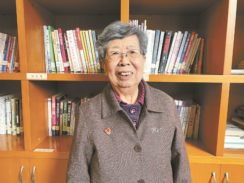 老黨員陸敞年齡88歲，黨齡73年，對責任使命從不懈怠 “共產黨員要做到‘民有所呼，我有所應’”