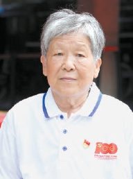 “留德不留財” 用老伴兒撫恤金為孩子們捐建“愛心書屋”的董桂珍——“多講奉獻不講索取，才是共產黨員”