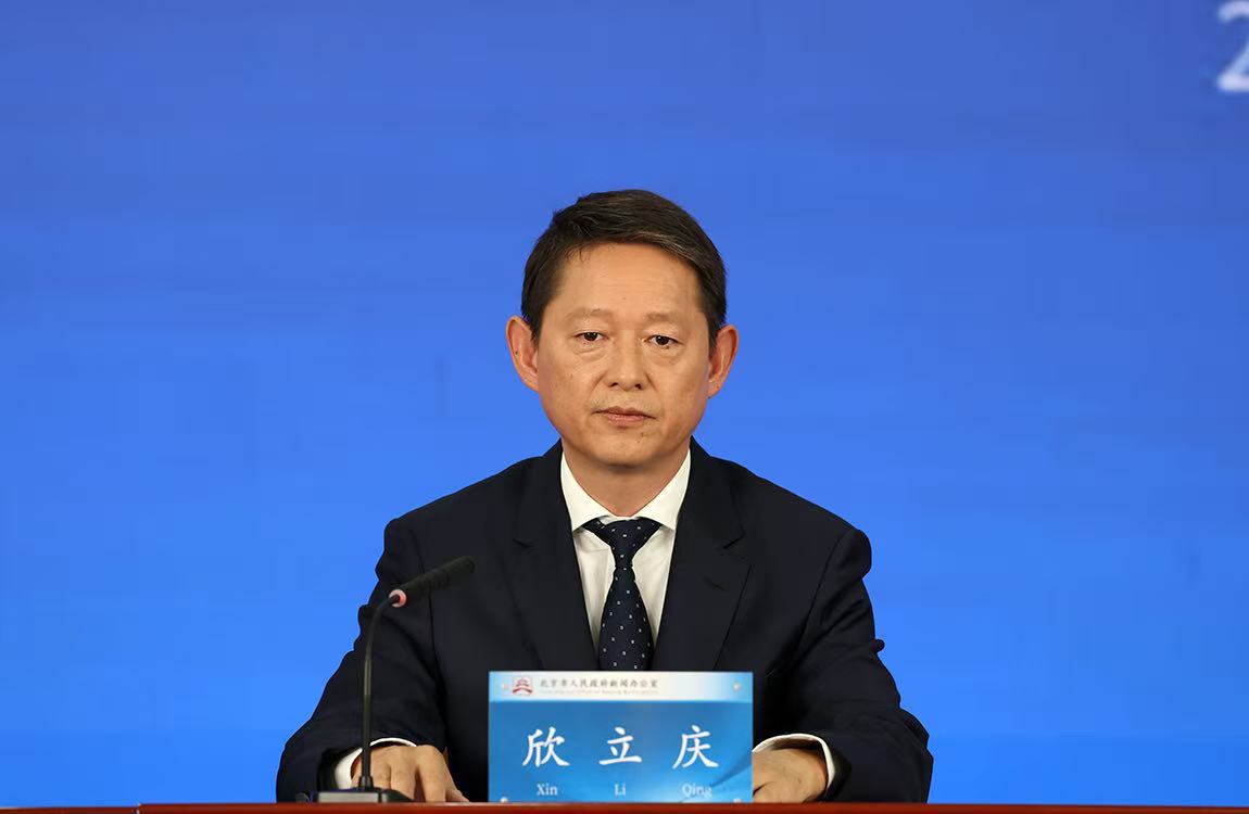 京密快速路也就是京密一期今年7月份已經通車了，通車後社會反響積極，那請問京密二期和三期現在進展怎麽樣了，開通後又會對北部地區有哪些提升呢？