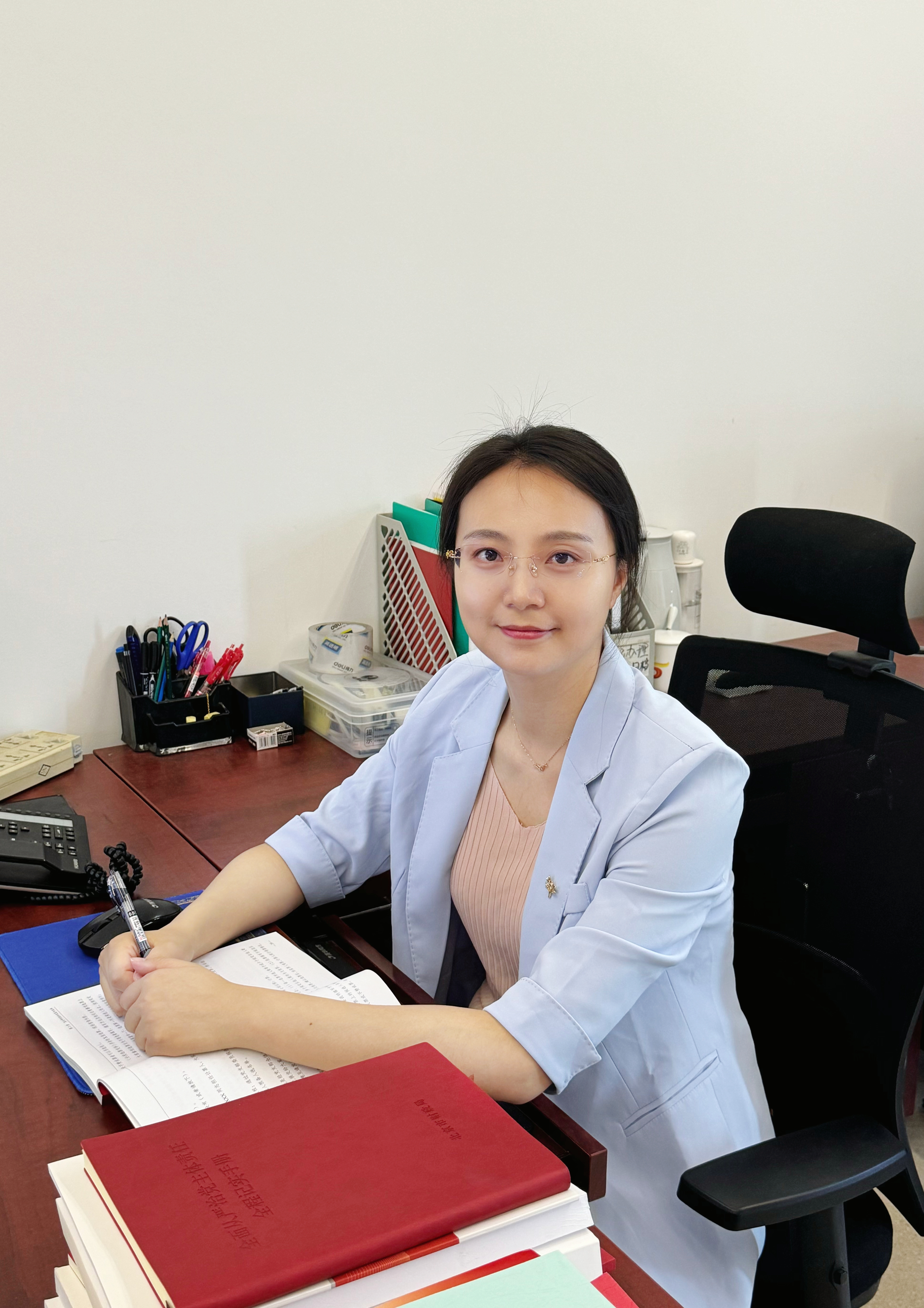 優秀黨務工作者——遊詠 優秀黨務工作者——遊詠